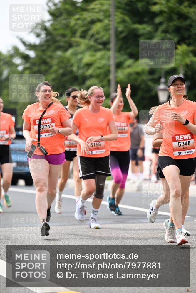 15.06.2025 - REWE Women's Run Dr. Thomas Lammeyer http://msf.ph/oto/7977881 15.06.2025 10:43:04 Laufen 271, 5158, 5464, 5348 meine-sportfotos.de