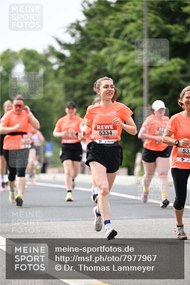 15.06.2025 - REWE Women's Run Dr. Thomas Lammeyer http://msf.ph/oto/7977967 15.06.2025 10:43:09 Laufen 90, 5334 meine-sportfotos.de