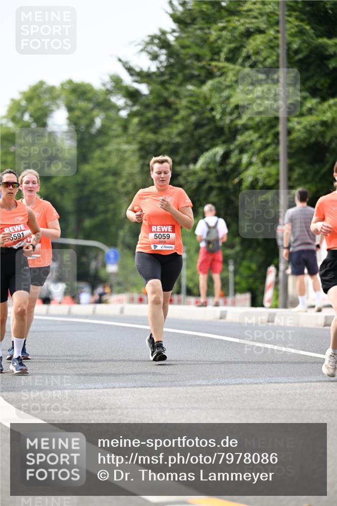 15.06.2025 - REWE Women's Run Dr. Thomas Lammeyer http://msf.ph/oto/7978086 15.06.2025 10:43:16 Laufen 501, 5059 meine-sportfotos.de