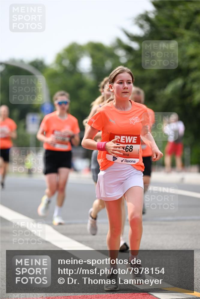 15.06.2025 - REWE Women's Run Dr. Thomas Lammeyer http://msf.ph/oto/7978154 15.06.2025 10:43:20 Laufen 68 meine-sportfotos.de