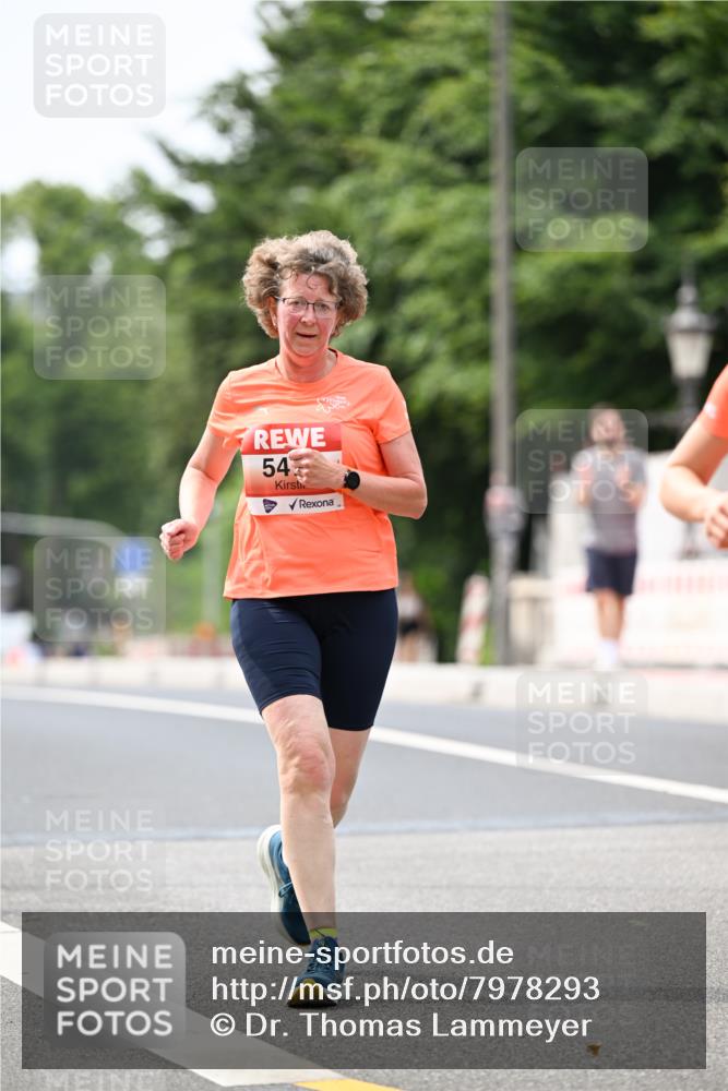 15.06.2025 - REWE Women's Run Dr. Thomas Lammeyer http://msf.ph/oto/7978293 15.06.2025 10:43:27 Laufen 54 meine-sportfotos.de