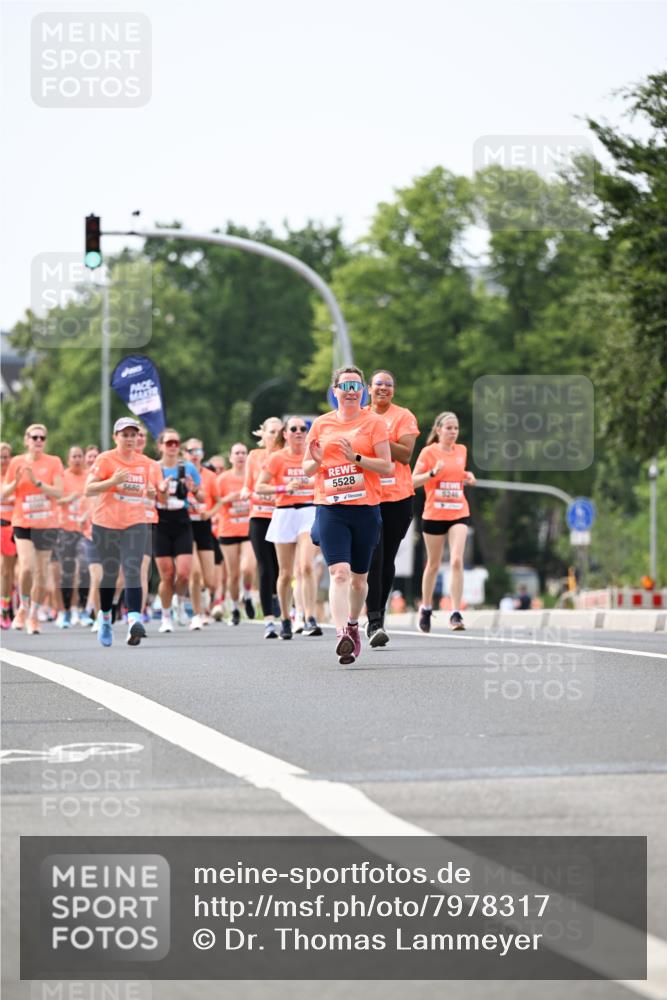 15.06.2025 - REWE Women's Run Dr. Thomas Lammeyer http://msf.ph/oto/7978317 15.06.2025 10:43:29 Laufen 5680, 330, 5528, 5246 meine-sportfotos.de