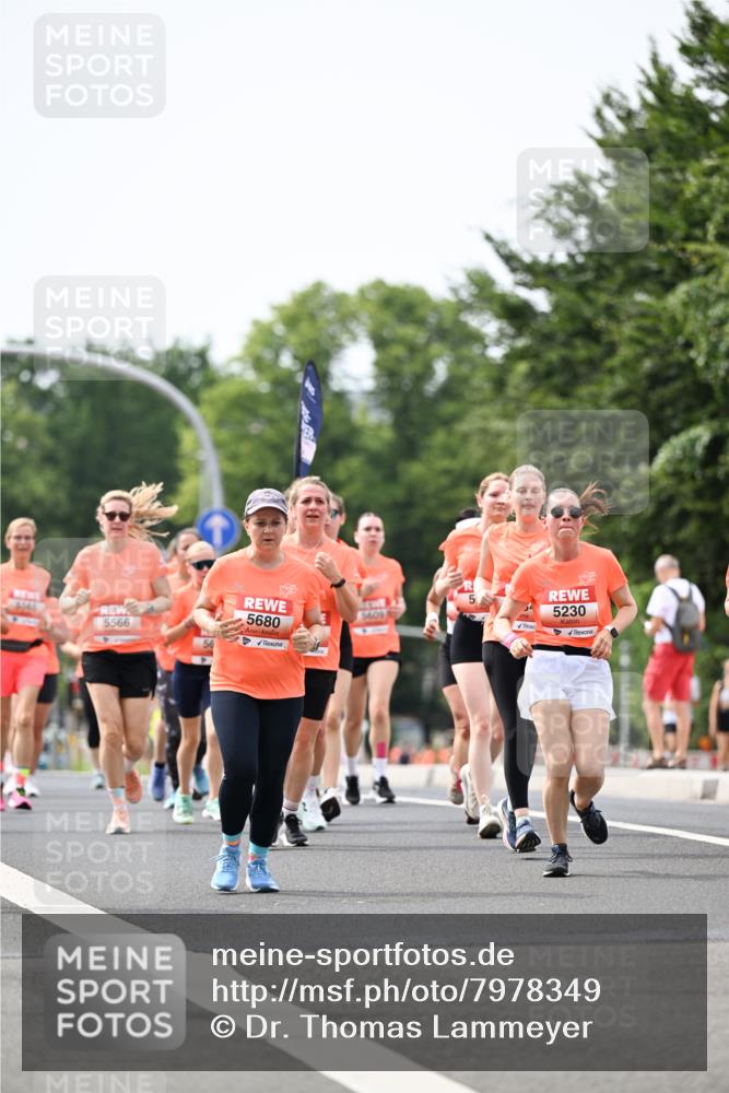 15.06.2025 - REWE Women's Run Dr. Thomas Lammeyer http://msf.ph/oto/7978349 15.06.2025 10:43:35 Laufen 5, 5409, 1141, 5680, 5566, 5230 meine-sportfotos.de