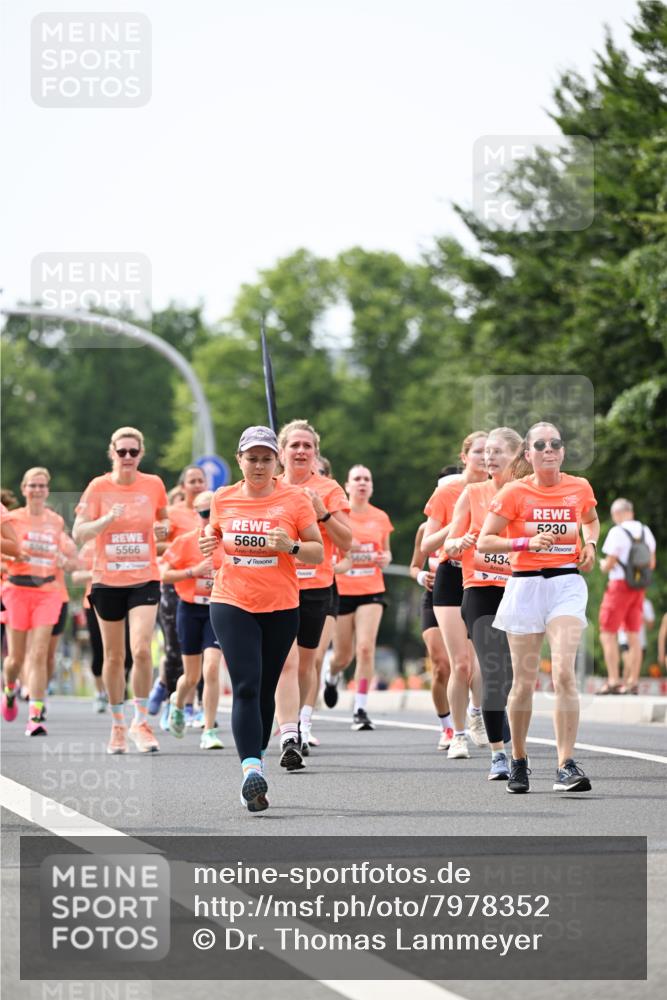 15.06.2025 - REWE Women's Run Dr. Thomas Lammeyer http://msf.ph/oto/7978352 15.06.2025 10:43:35 Laufen 5566, 5680, 3609, 5434, 5230 meine-sportfotos.de