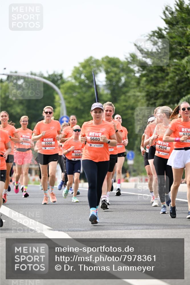 15.06.2025 - REWE Women's Run Dr. Thomas Lammeyer http://msf.ph/oto/7978361 15.06.2025 10:43:35 Laufen 5565, 5566, 5628, 5680, 523, 55434 meine-sportfotos.de