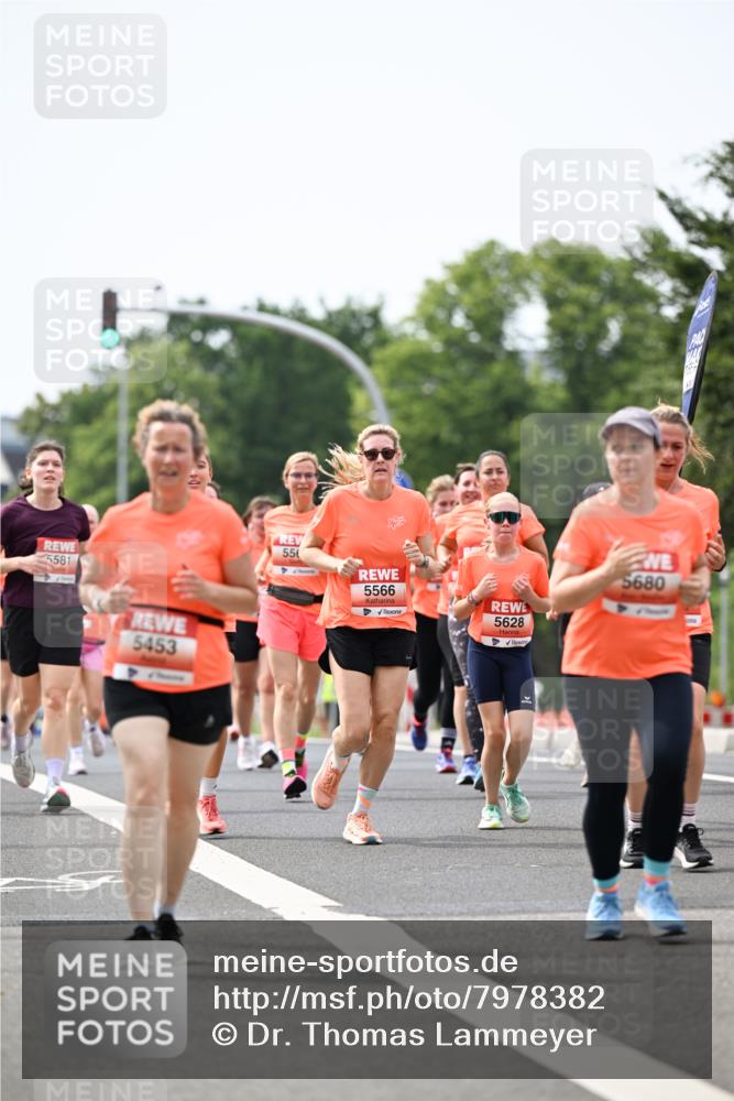 15.06.2025 - REWE Women's Run Dr. Thomas Lammeyer http://msf.ph/oto/7978382 15.06.2025 10:43:37 Laufen 5581, 5453, 55, 5566, 5628, 5680 meine-sportfotos.de