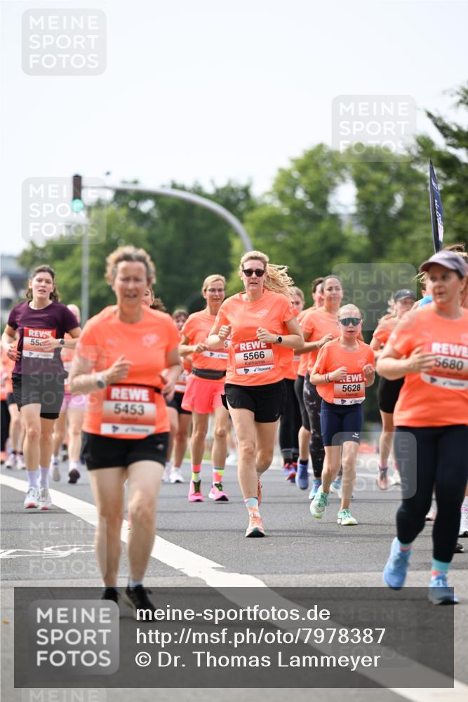 15.06.2025 - REWE Women's Run Dr. Thomas Lammeyer http://msf.ph/oto/7978387 15.06.2025 10:43:37 Laufen 55, 5453, 5566, 5628, 5680 meine-sportfotos.de
