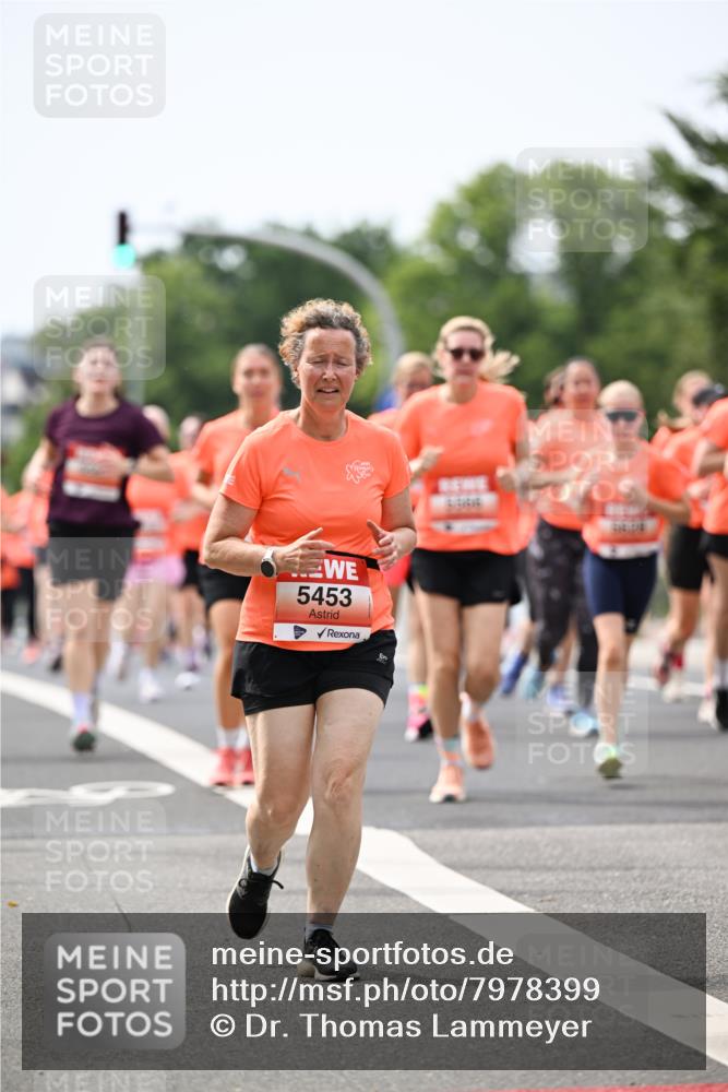 15.06.2025 - REWE Women's Run Dr. Thomas Lammeyer http://msf.ph/oto/7978399 15.06.2025 10:43:38 Laufen 5453 meine-sportfotos.de
