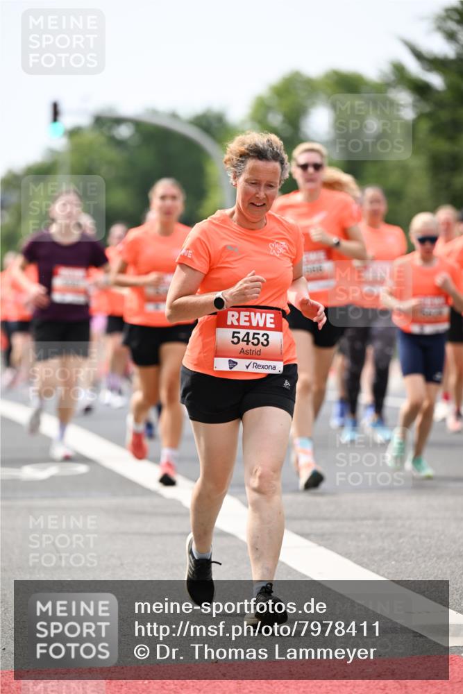 15.06.2025 - REWE Women's Run Dr. Thomas Lammeyer http://msf.ph/oto/7978411 15.06.2025 10:43:38 Laufen 5453 meine-sportfotos.de