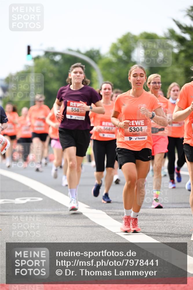 15.06.2025 - REWE Women's Run Dr. Thomas Lammeyer http://msf.ph/oto/7978441 15.06.2025 10:43:40 Laufen 558, 5687, 5304 meine-sportfotos.de