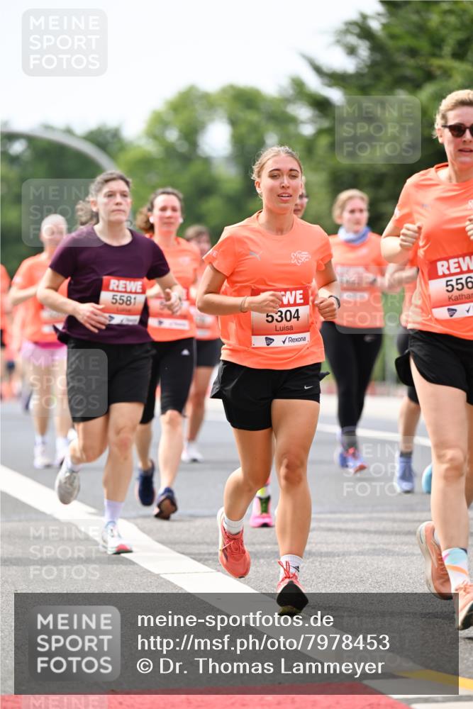 15.06.2025 - REWE Women's Run Dr. Thomas Lammeyer http://msf.ph/oto/7978453 15.06.2025 10:43:40 Laufen 5581, 5304, 556 meine-sportfotos.de