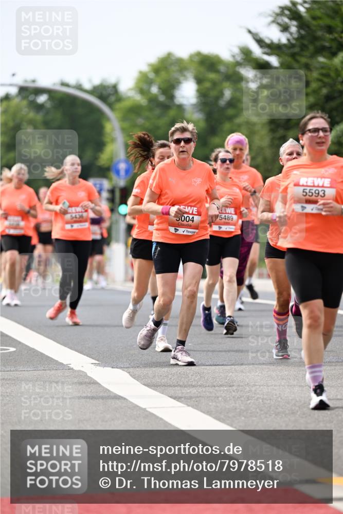 15.06.2025 - REWE Women's Run Dr. Thomas Lammeyer http://msf.ph/oto/7978518 15.06.2025 10:43:46 Laufen 5436, 5593, 5489, 5004 meine-sportfotos.de