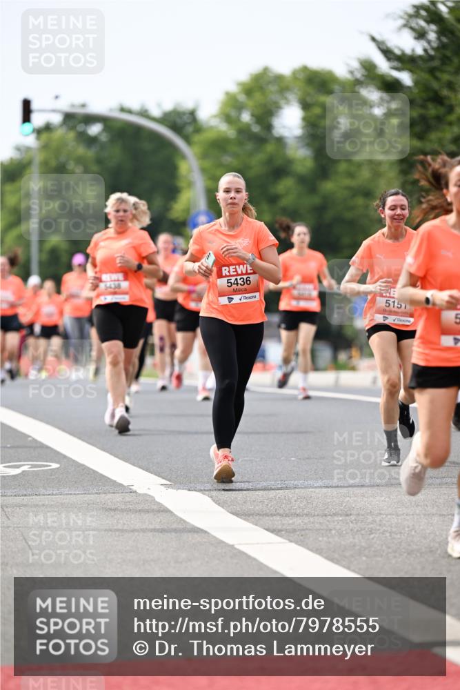 15.06.2025 - REWE Women's Run Dr. Thomas Lammeyer http://msf.ph/oto/7978555 15.06.2025 10:43:48 Laufen 5438, 5436, 5151 meine-sportfotos.de