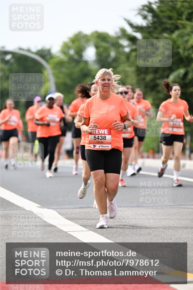 15.06.2025 - REWE Women's Run Dr. Thomas Lammeyer http://msf.ph/oto/7978612 15.06.2025 10:43:52 Laufen 5438 meine-sportfotos.de