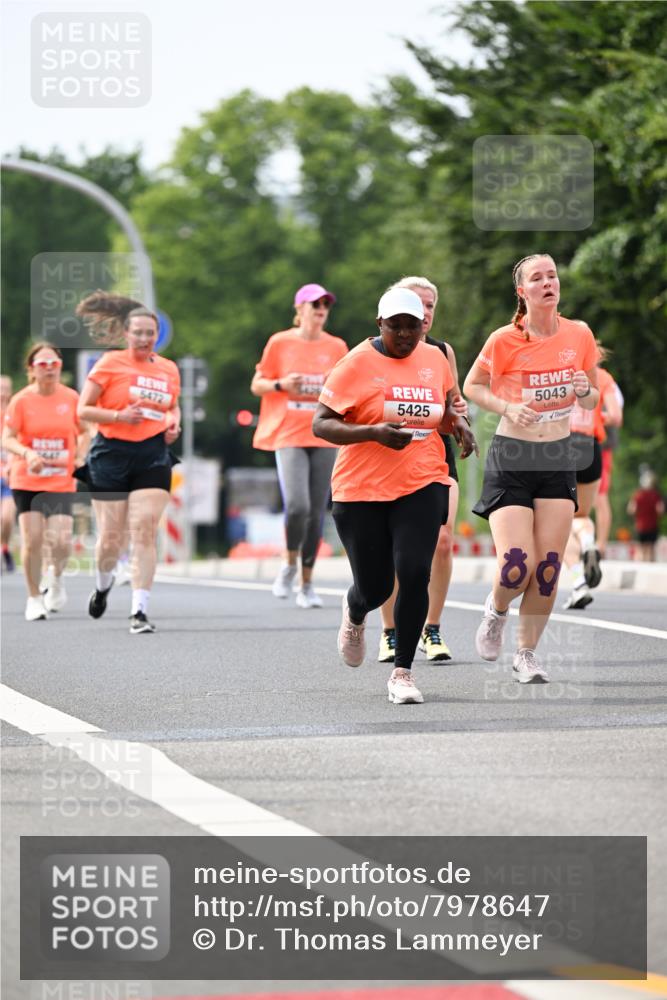 15.06.2025 - REWE Women's Run Dr. Thomas Lammeyer http://msf.ph/oto/7978647 15.06.2025 10:43:55 Laufen 5472, 5043, 5425 meine-sportfotos.de