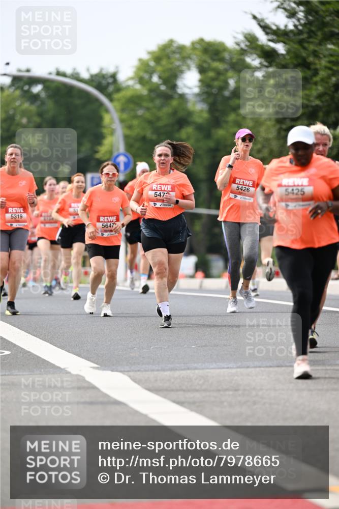 15.06.2025 - REWE Women's Run Dr. Thomas Lammeyer http://msf.ph/oto/7978665 15.06.2025 10:43:56 Laufen 5319, 5647, 547, 5426, 5425 meine-sportfotos.de