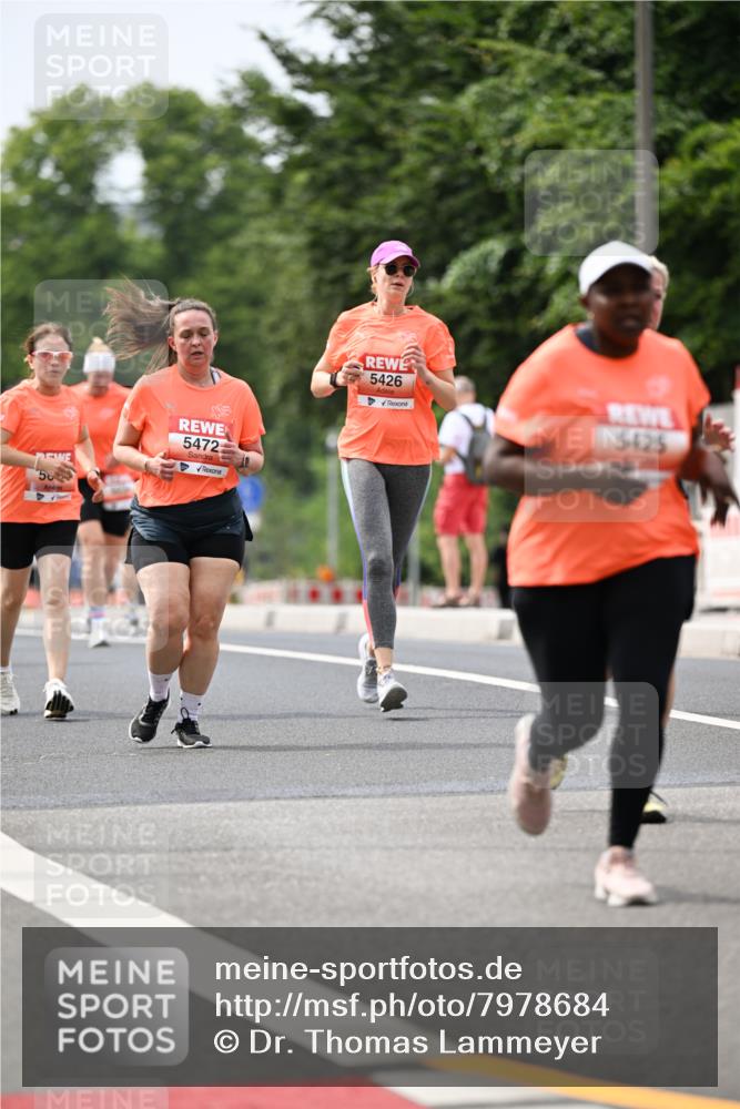 15.06.2025 - REWE Women's Run Dr. Thomas Lammeyer http://msf.ph/oto/7978684 15.06.2025 10:43:57 Laufen 50, 5472, 5426, 5425 meine-sportfotos.de