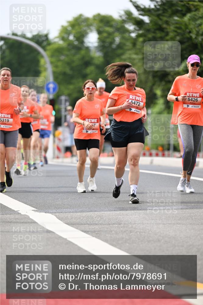 15.06.2025 - REWE Women's Run Dr. Thomas Lammeyer http://msf.ph/oto/7978691 15.06.2025 10:43:58 Laufen 5319, 7, 5472, 5426 meine-sportfotos.de
