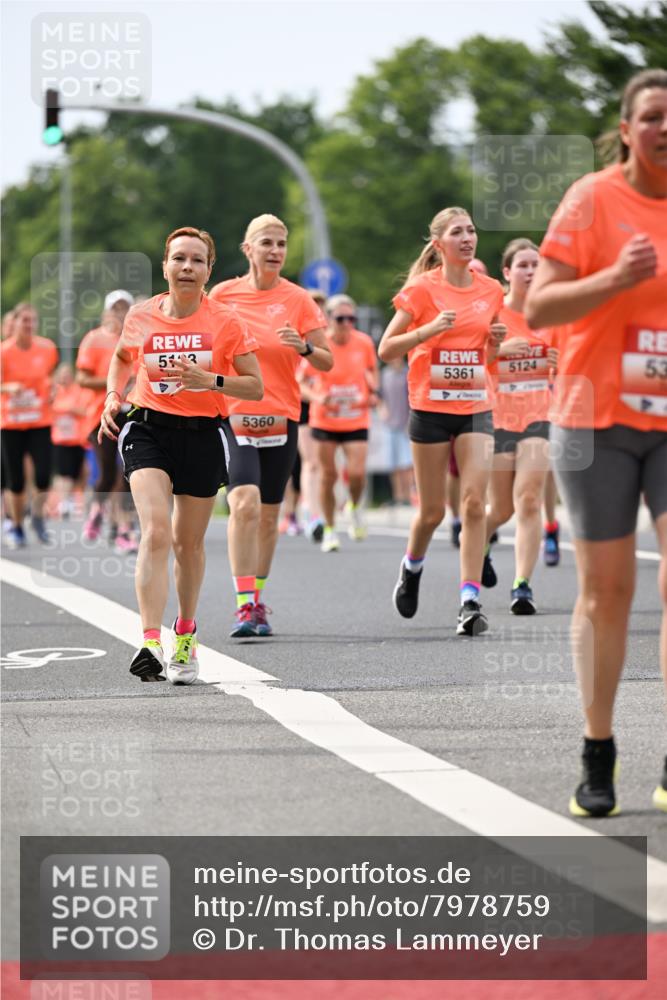 15.06.2025 - REWE Women's Run Dr. Thomas Lammeyer http://msf.ph/oto/7978759 15.06.2025 10:44:01 Laufen 5360, 5361, 5124 meine-sportfotos.de