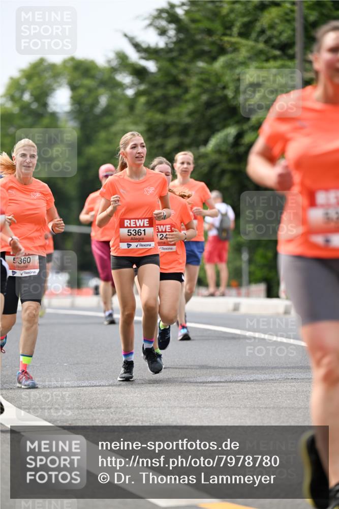 15.06.2025 - REWE Women's Run Dr. Thomas Lammeyer http://msf.ph/oto/7978780 15.06.2025 10:44:03 Laufen 5360, 5361, 24 meine-sportfotos.de