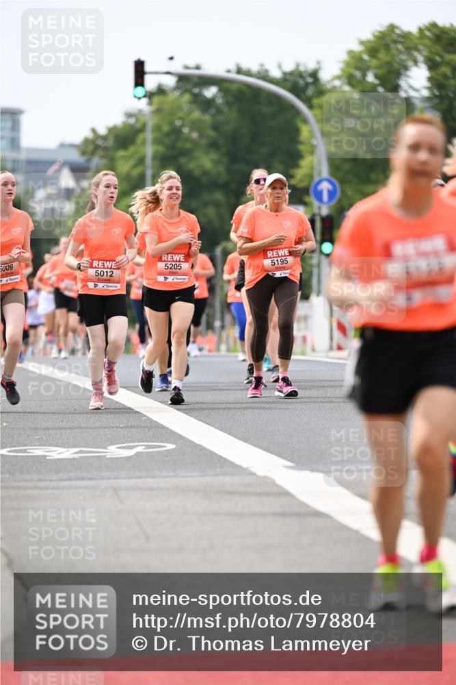 15.06.2025 - REWE Women's Run Dr. Thomas Lammeyer http://msf.ph/oto/7978804 15.06.2025 10:44:04 Laufen 5205, 5195, 5012, 5009 meine-sportfotos.de