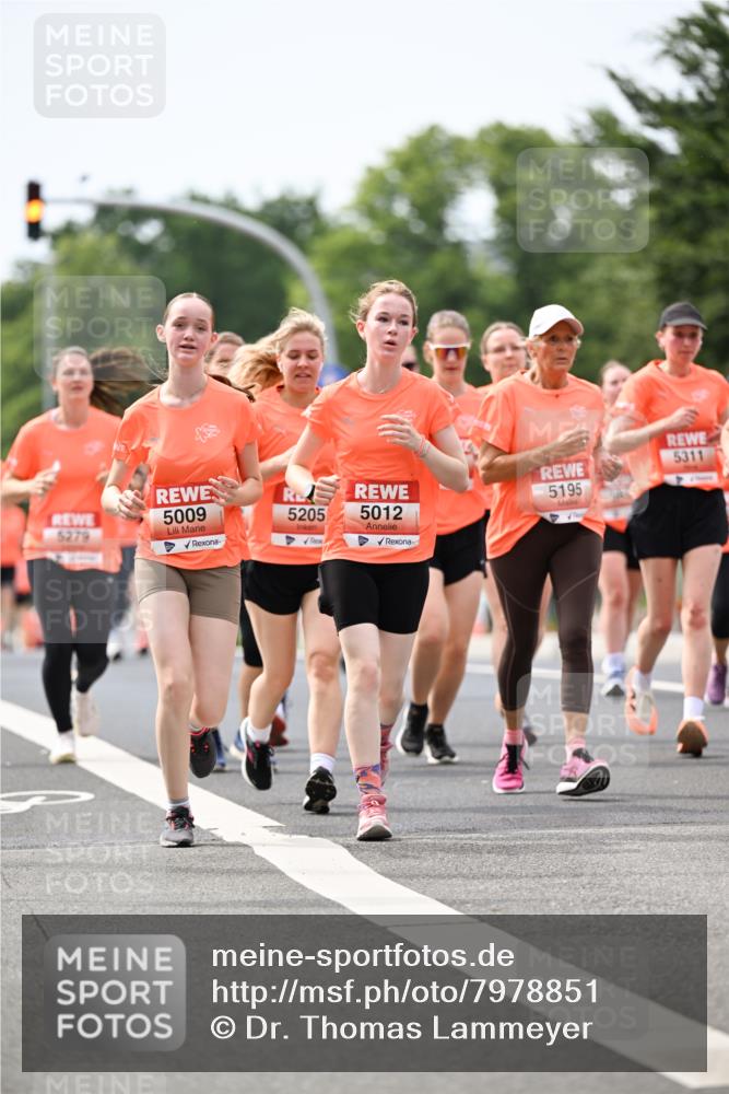 15.06.2025 - REWE Women's Run Dr. Thomas Lammeyer http://msf.ph/oto/7978851 15.06.2025 10:44:07 Laufen 5279, 5009, 5195, 5311, 5205, 5012 meine-sportfotos.de