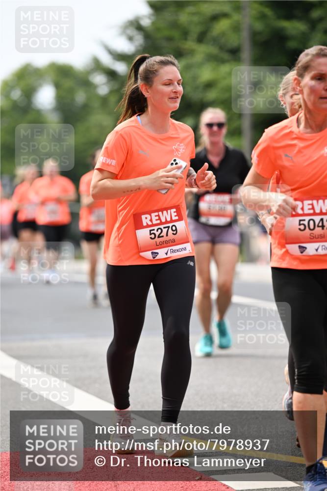 15.06.2025 - REWE Women's Run Dr. Thomas Lammeyer http://msf.ph/oto/7978937 15.06.2025 10:44:12 Laufen 5279 meine-sportfotos.de