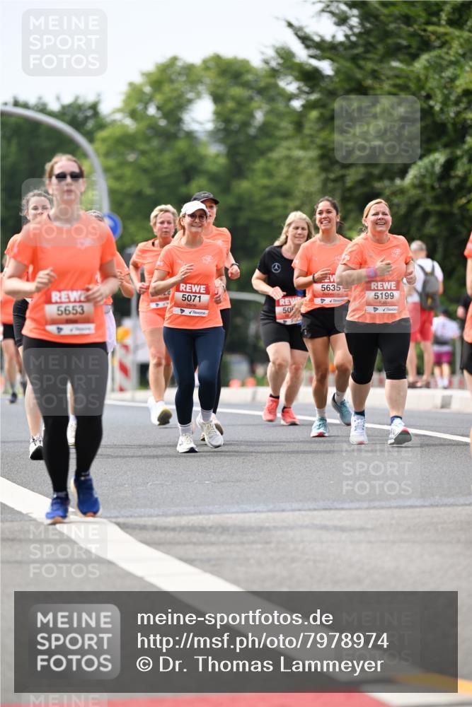 15.06.2025 - REWE Women's Run Dr. Thomas Lammeyer http://msf.ph/oto/7978974 15.06.2025 10:44:14 Laufen 5653, 5071, 50, 5635, 5199 meine-sportfotos.de