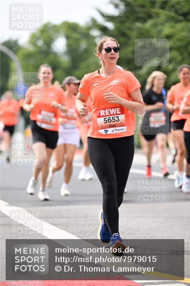 15.06.2025 - REWE Women's Run Dr. Thomas Lammeyer http://msf.ph/oto/7979015 15.06.2025 10:44:16 Laufen 5653 meine-sportfotos.de