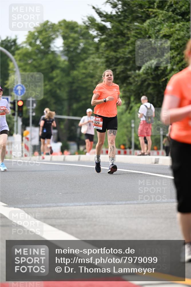 15.06.2025 - REWE Women's Run Dr. Thomas Lammeyer http://msf.ph/oto/7979099 15.06.2025 10:44:21 Laufen 5329 meine-sportfotos.de