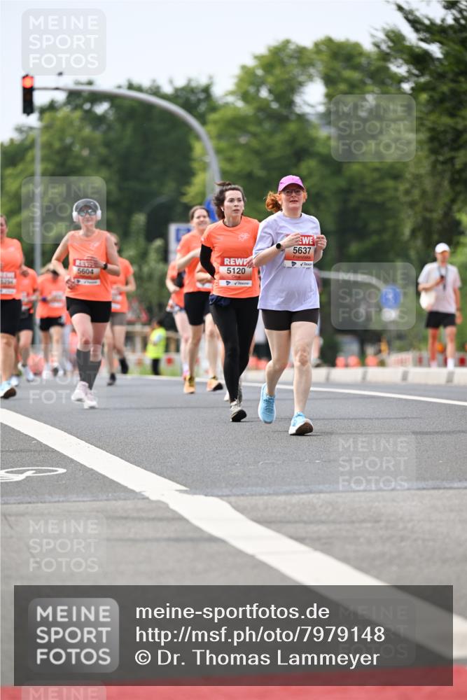 15.06.2025 - REWE Women's Run Dr. Thomas Lammeyer http://msf.ph/oto/7979148 15.06.2025 10:44:23 Laufen 5294, 5604, 5120, 5637 meine-sportfotos.de