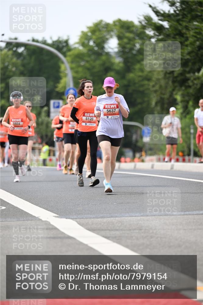 15.06.2025 - REWE Women's Run Dr. Thomas Lammeyer http://msf.ph/oto/7979154 15.06.2025 10:44:23 Laufen 5604, 12, 5120, 5637 meine-sportfotos.de