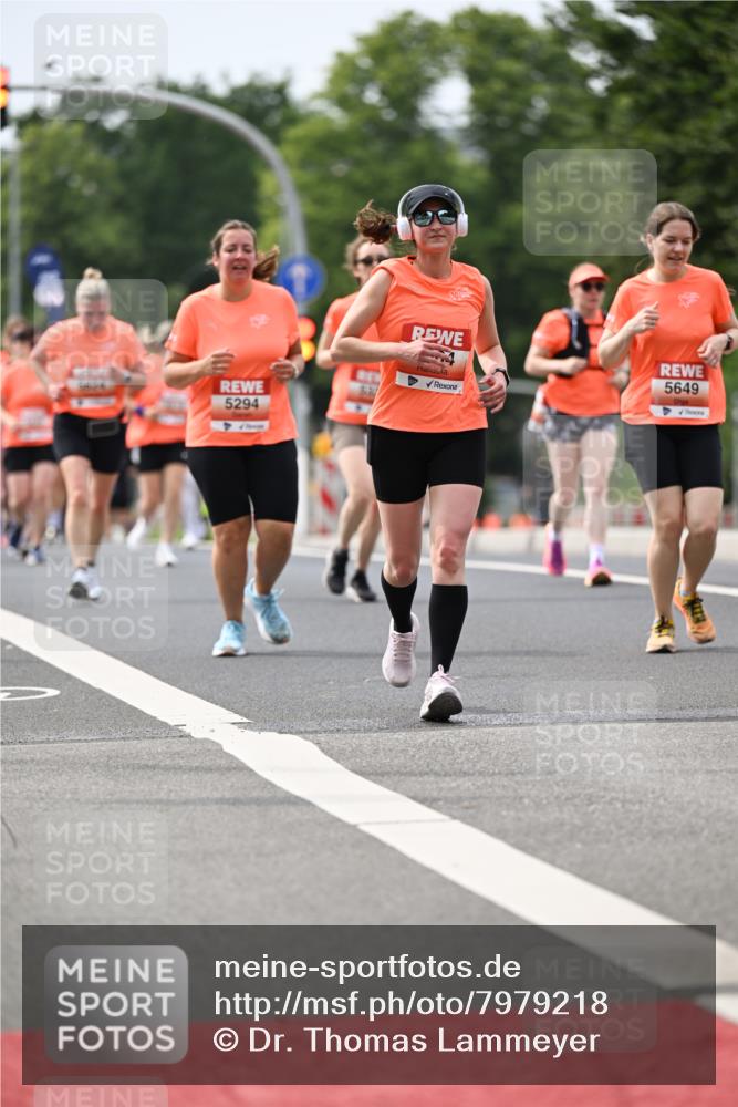 15.06.2025 - REWE Women's Run Dr. Thomas Lammeyer http://msf.ph/oto/7979218 15.06.2025 10:44:28 Laufen 6, 27, 5624, 5294, 5649 meine-sportfotos.de