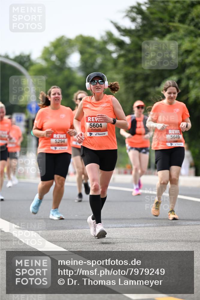 15.06.2025 - REWE Women's Run Dr. Thomas Lammeyer http://msf.ph/oto/7979249 15.06.2025 10:44:29 Laufen 5294, 5604, 5649 meine-sportfotos.de