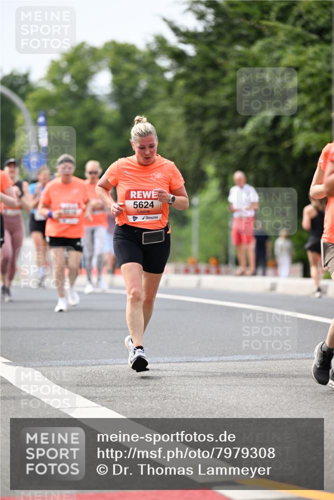 15.06.2025 - REWE Women's Run Dr. Thomas Lammeyer http://msf.ph/oto/7979308 15.06.2025 10:44:33 Laufen 5624 meine-sportfotos.de
