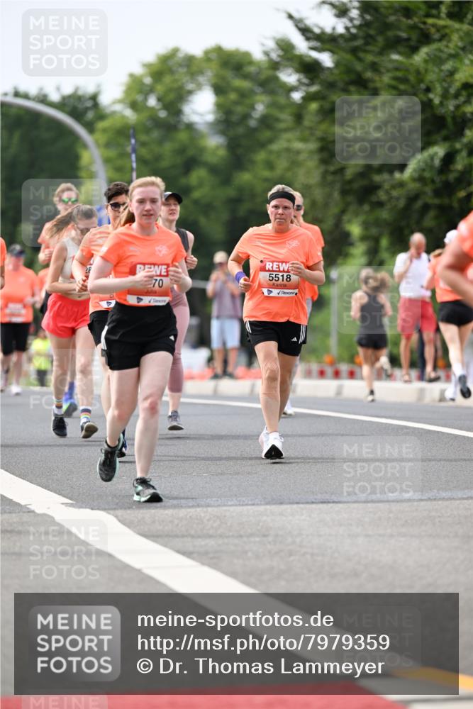 15.06.2025 - REWE Women's Run Dr. Thomas Lammeyer http://msf.ph/oto/7979359 15.06.2025 10:44:35 Laufen 70 meine-sportfotos.de