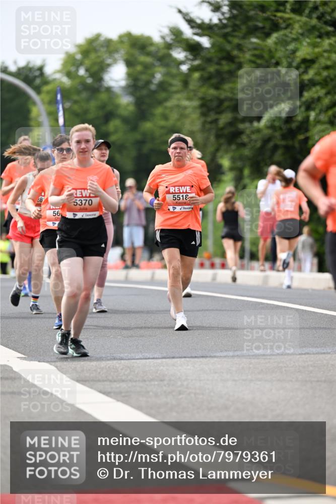 15.06.2025 - REWE Women's Run Dr. Thomas Lammeyer http://msf.ph/oto/7979361 15.06.2025 10:44:35 Laufen 5370, 5518 meine-sportfotos.de