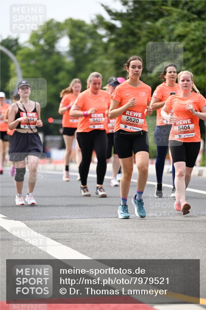 15.06.2025 - REWE Women's Run Dr. Thomas Lammeyer http://msf.ph/oto/7979521 15.06.2025 10:44:42 Laufen 84, 5427, 5620, 5404 meine-sportfotos.de