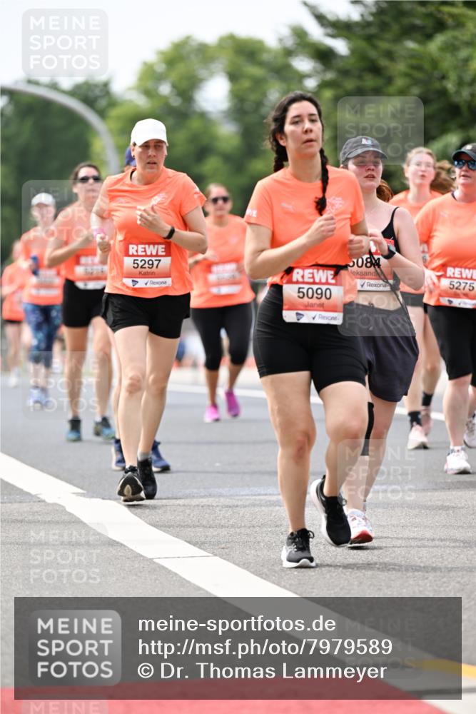 15.06.2025 - REWE Women's Run Dr. Thomas Lammeyer http://msf.ph/oto/7979589 15.06.2025 10:44:45 Laufen 5297, 5090, 5084, 5275 meine-sportfotos.de