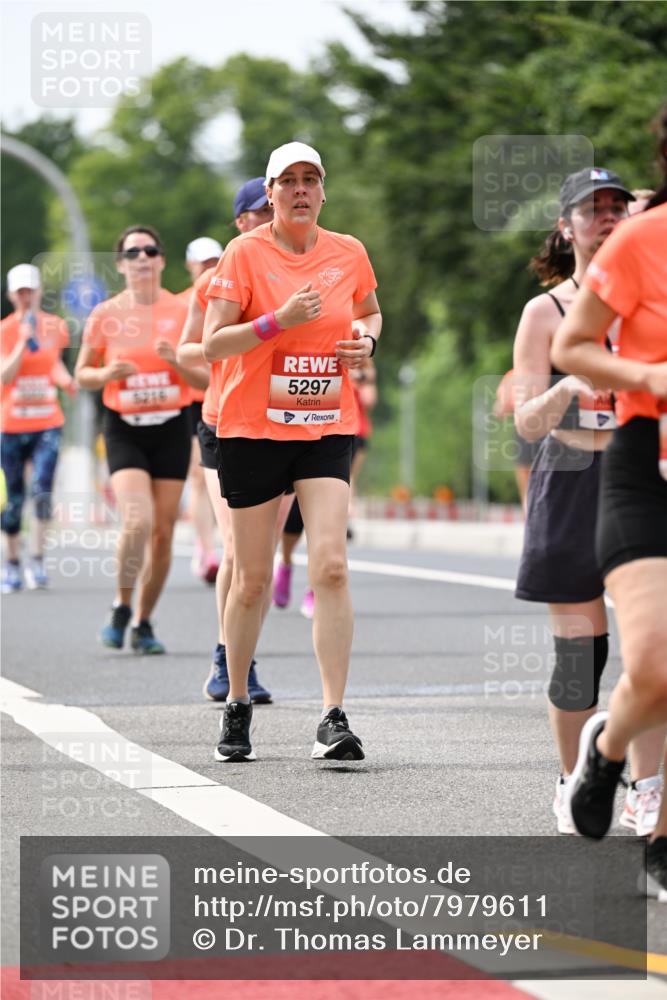 15.06.2025 - REWE Women's Run Dr. Thomas Lammeyer http://msf.ph/oto/7979611 15.06.2025 10:44:46 Laufen 6216, 5297 meine-sportfotos.de