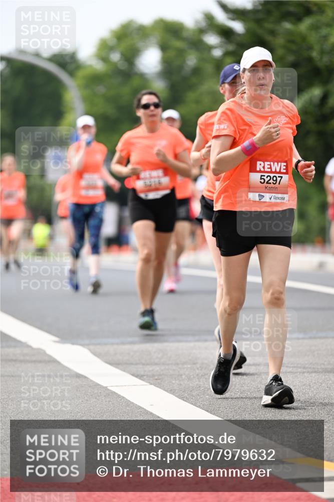 15.06.2025 - REWE Women's Run Dr. Thomas Lammeyer http://msf.ph/oto/7979632 15.06.2025 10:44:47 Laufen 5297 meine-sportfotos.de
