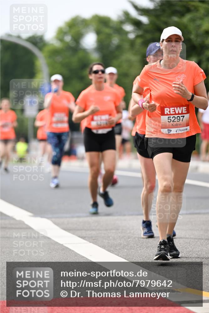 15.06.2025 - REWE Women's Run Dr. Thomas Lammeyer http://msf.ph/oto/7979642 15.06.2025 10:44:47 Laufen 5297 meine-sportfotos.de