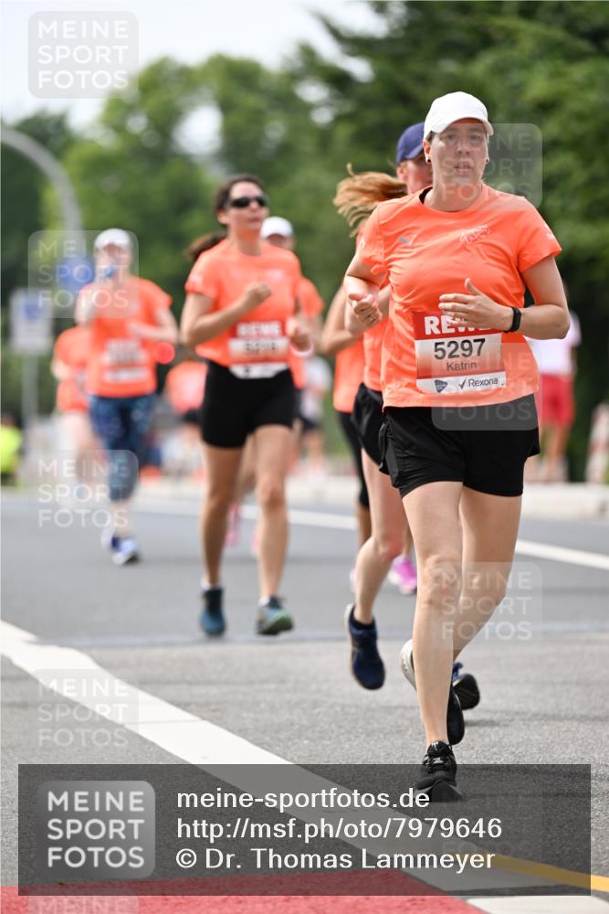 15.06.2025 - REWE Women's Run Dr. Thomas Lammeyer http://msf.ph/oto/7979646 15.06.2025 10:44:47 Laufen 5297 meine-sportfotos.de