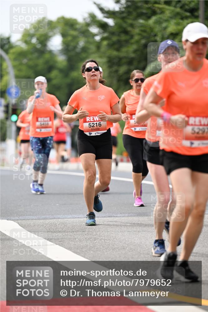 15.06.2025 - REWE Women's Run Dr. Thomas Lammeyer http://msf.ph/oto/7979652 15.06.2025 10:44:47 Laufen 5216 meine-sportfotos.de