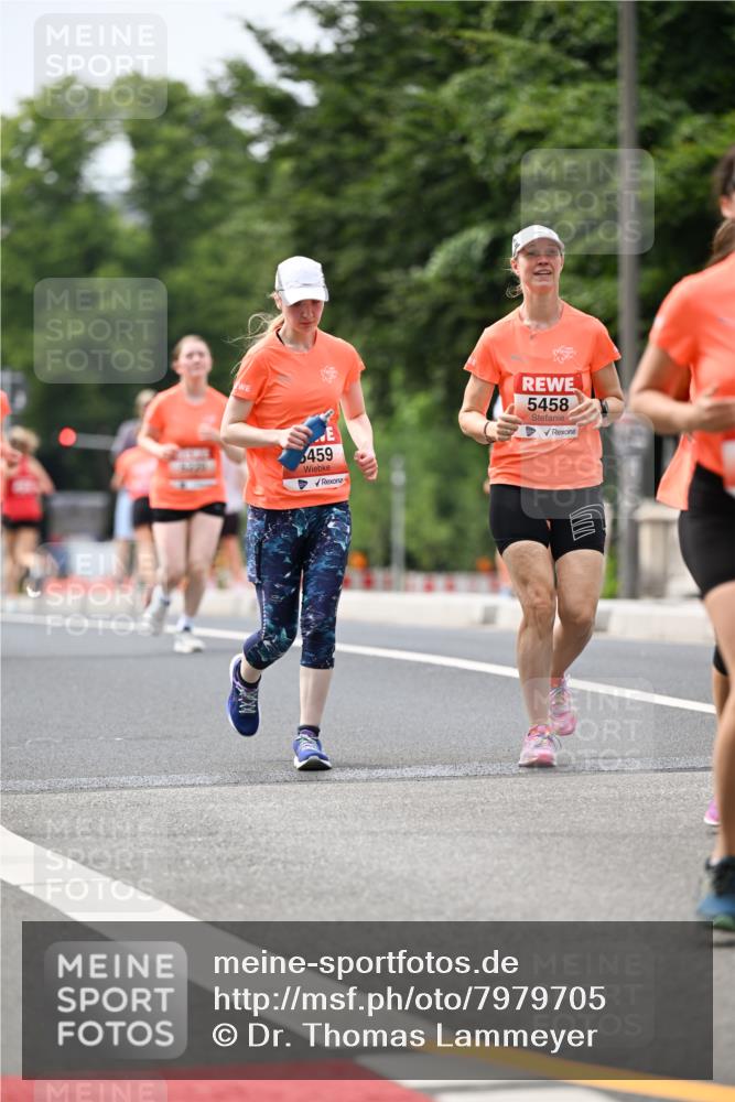 15.06.2025 - REWE Women's Run Dr. Thomas Lammeyer http://msf.ph/oto/7979705 15.06.2025 10:44:49 Laufen 459, 5458 meine-sportfotos.de