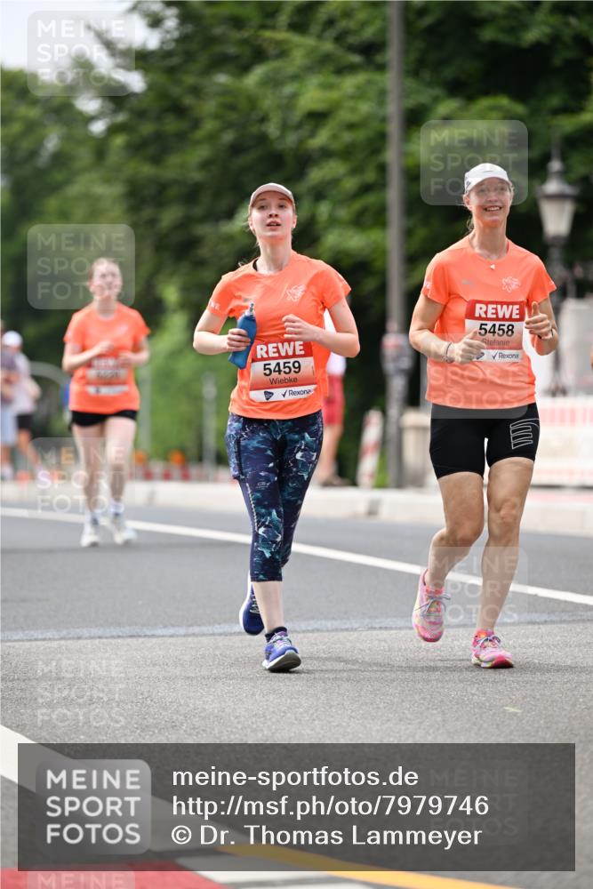 15.06.2025 - REWE Women's Run Dr. Thomas Lammeyer http://msf.ph/oto/7979746 15.06.2025 10:44:51 Laufen 5459, 5458 meine-sportfotos.de