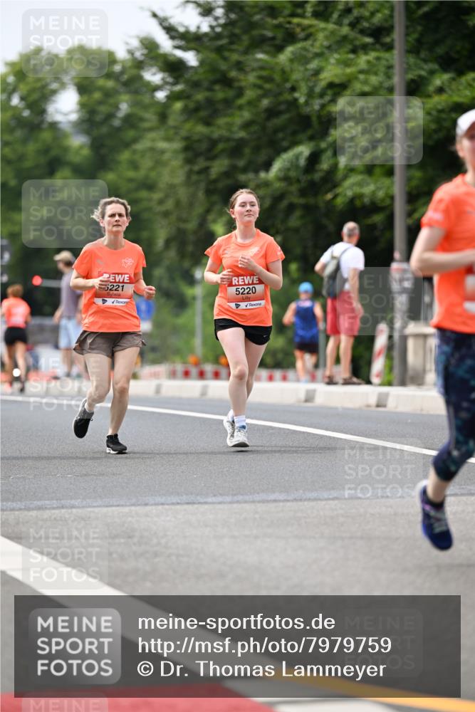 15.06.2025 - REWE Women's Run Dr. Thomas Lammeyer http://msf.ph/oto/7979759 15.06.2025 10:44:52 Laufen 221, 5220 meine-sportfotos.de
