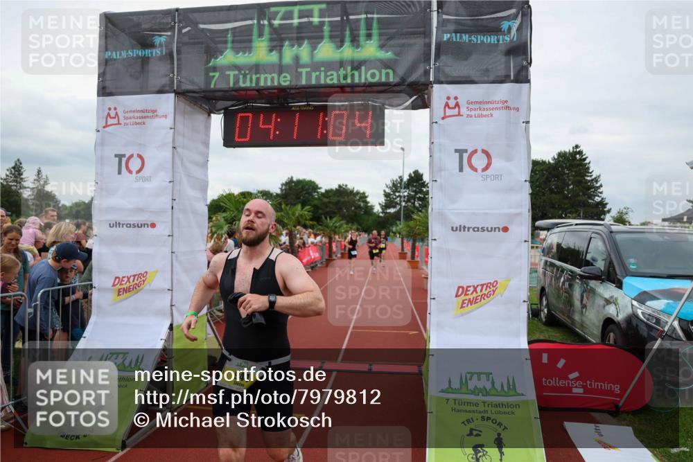 15.06.2025 - 7 Türme Triathlon Michael Strokosch http://msf.ph/oto/7979812 15.06.2025 14:11:04 Ziel 363, 640, 944, 1121 meine-sportfotos.de