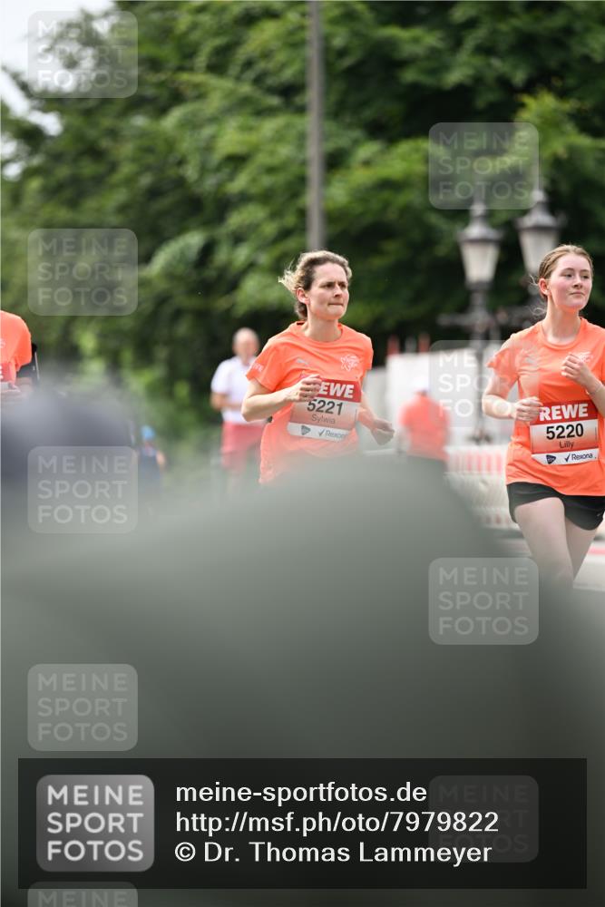 15.06.2025 - REWE Women's Run Dr. Thomas Lammeyer http://msf.ph/oto/7979822 15.06.2025 10:44:54 Laufen 5221, 5220 meine-sportfotos.de