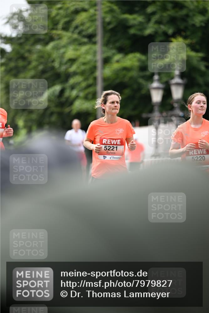 15.06.2025 - REWE Women's Run Dr. Thomas Lammeyer http://msf.ph/oto/7979827 15.06.2025 10:44:54 Laufen 5221 meine-sportfotos.de